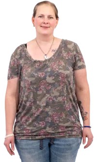 Mirka vo farebnom tričku predtým, než začala chudnúť s KetoDiet